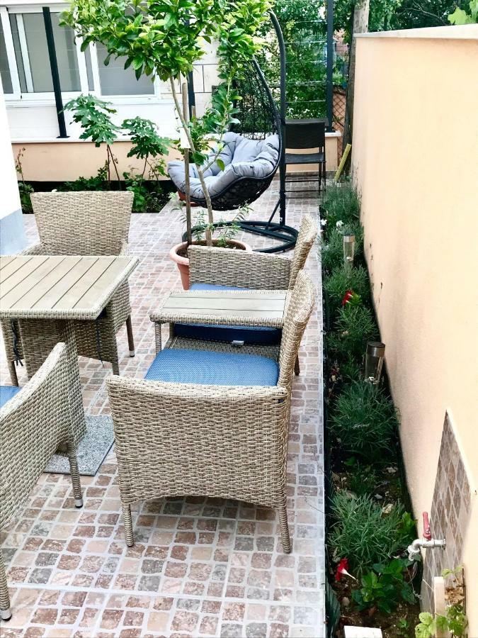 Cocoville Beach House- Makarska Apartment Exterior photo
